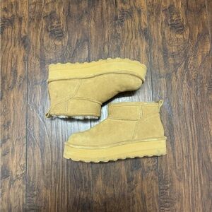 Bearpaw boots